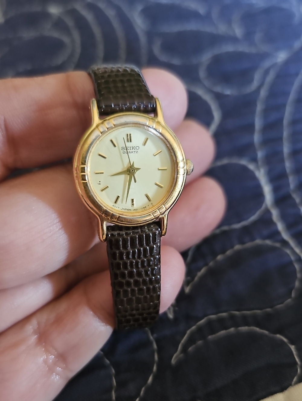 Seiko Quartz Gold Tone Watch with Cream Dial and Brown Leather Strap